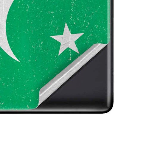 Pakistan Flag Distressed Google Pixel 6 Pro Skin